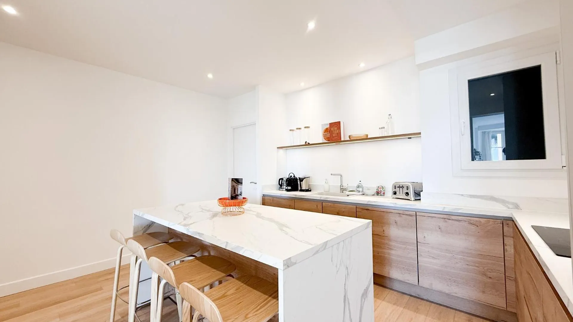 Cornut 5A Apartment Cannes