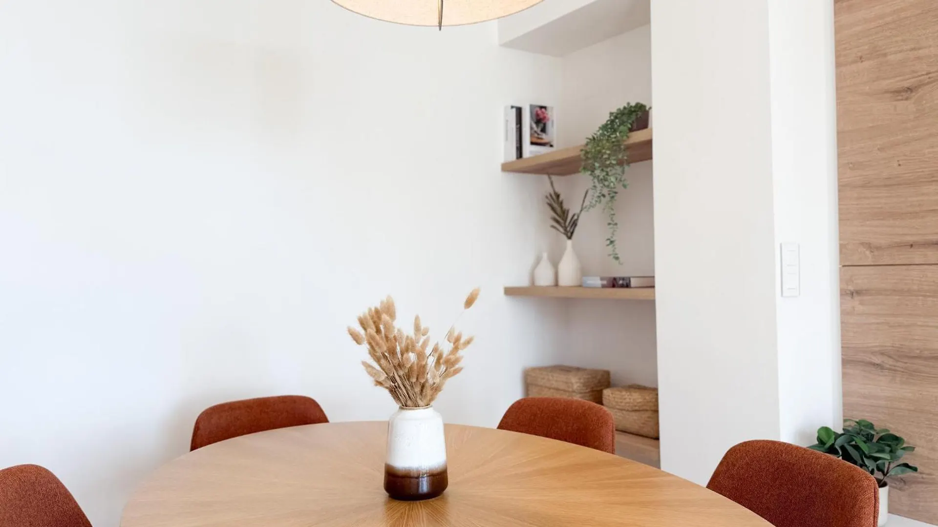 Cornut 5A Apartment Cannes